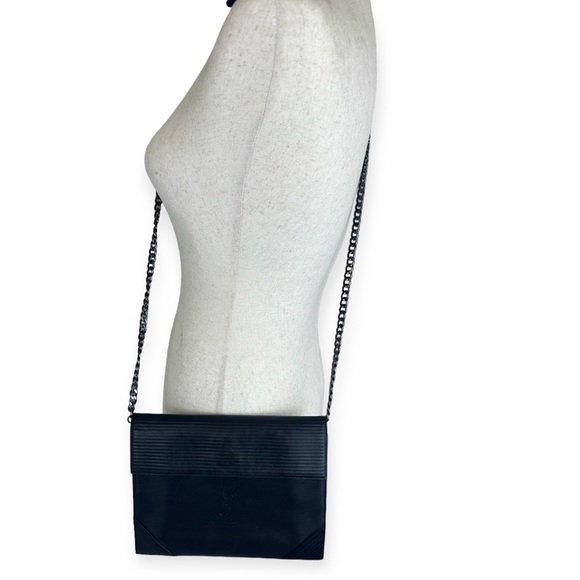 YSL Clutch Leather Crossbody - Picture 5 of 13